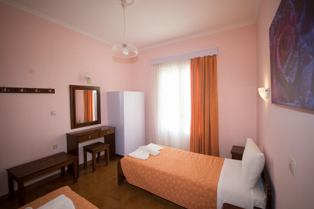 Potamos Apartments Sidari  Exterior photo